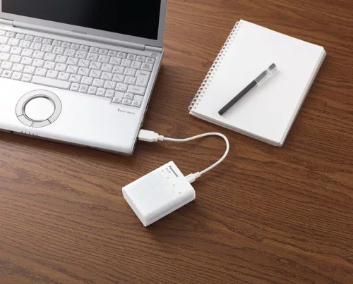 Panasonic Eneloop BQ-CC87 töltő + 4 x AA 2000 mAh akkumulátor
