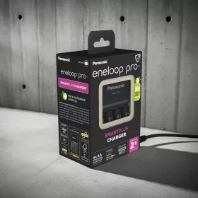   Panasonic Eneloop akkumulator töltő BQ-CC55  4 x R6/AA Eneloop PRO 2500mAh akku