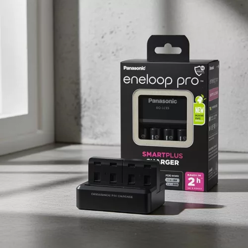 Panasonic Eneloop akkumulátor töltő BQ-CC55 4 x R6/AA Eneloop PRO 2500mAh akku