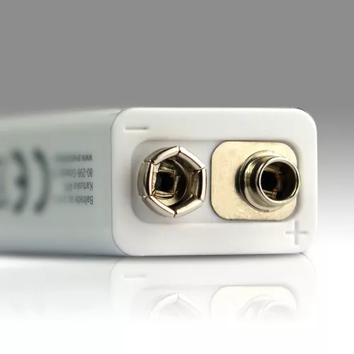 everActive 6F22/9V Li-ion 550 mAh akkumulátor C típusú USB-vel